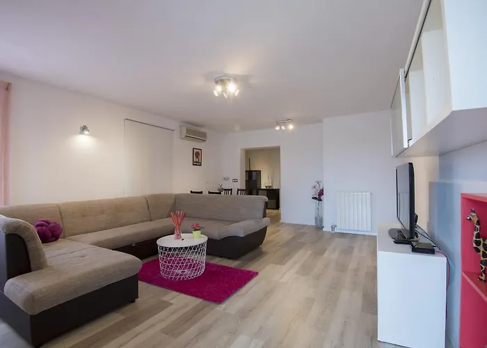 Blazenka Apartman *